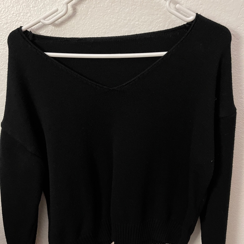 SHEIN Black Women's Crew Neck Sweater
